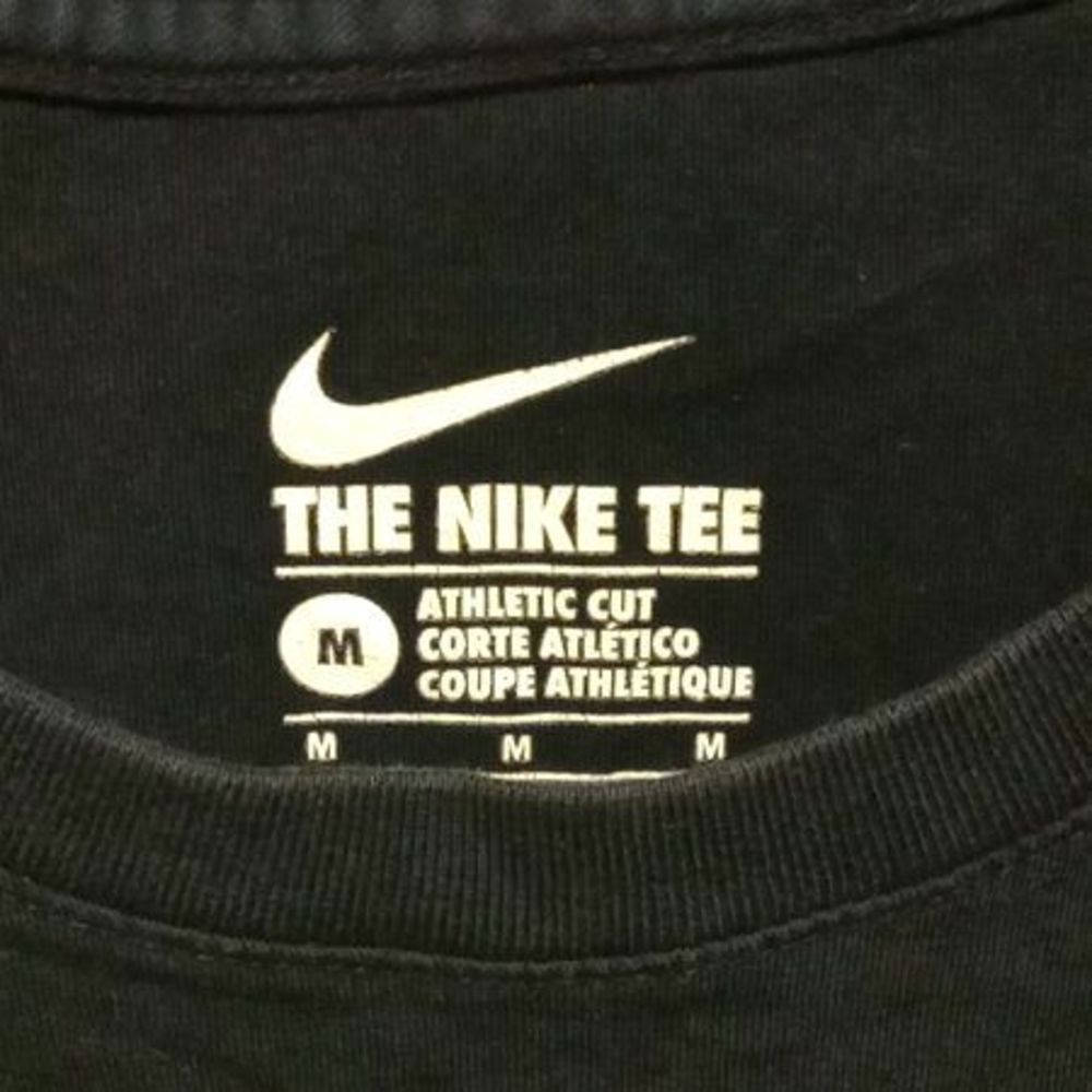 Nike Black Long Sleeve Logo T-shirt Men's Size Medium - Picture 3 of 4